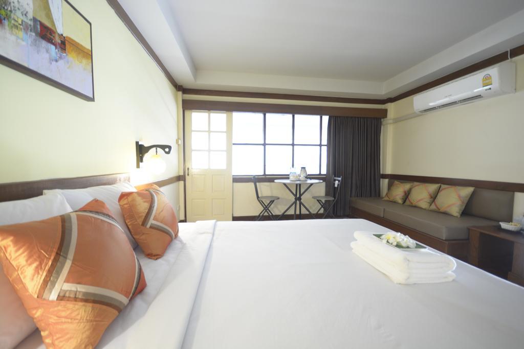 Irest Ao Nang Seafront Hostel Ngoại thất bức ảnh