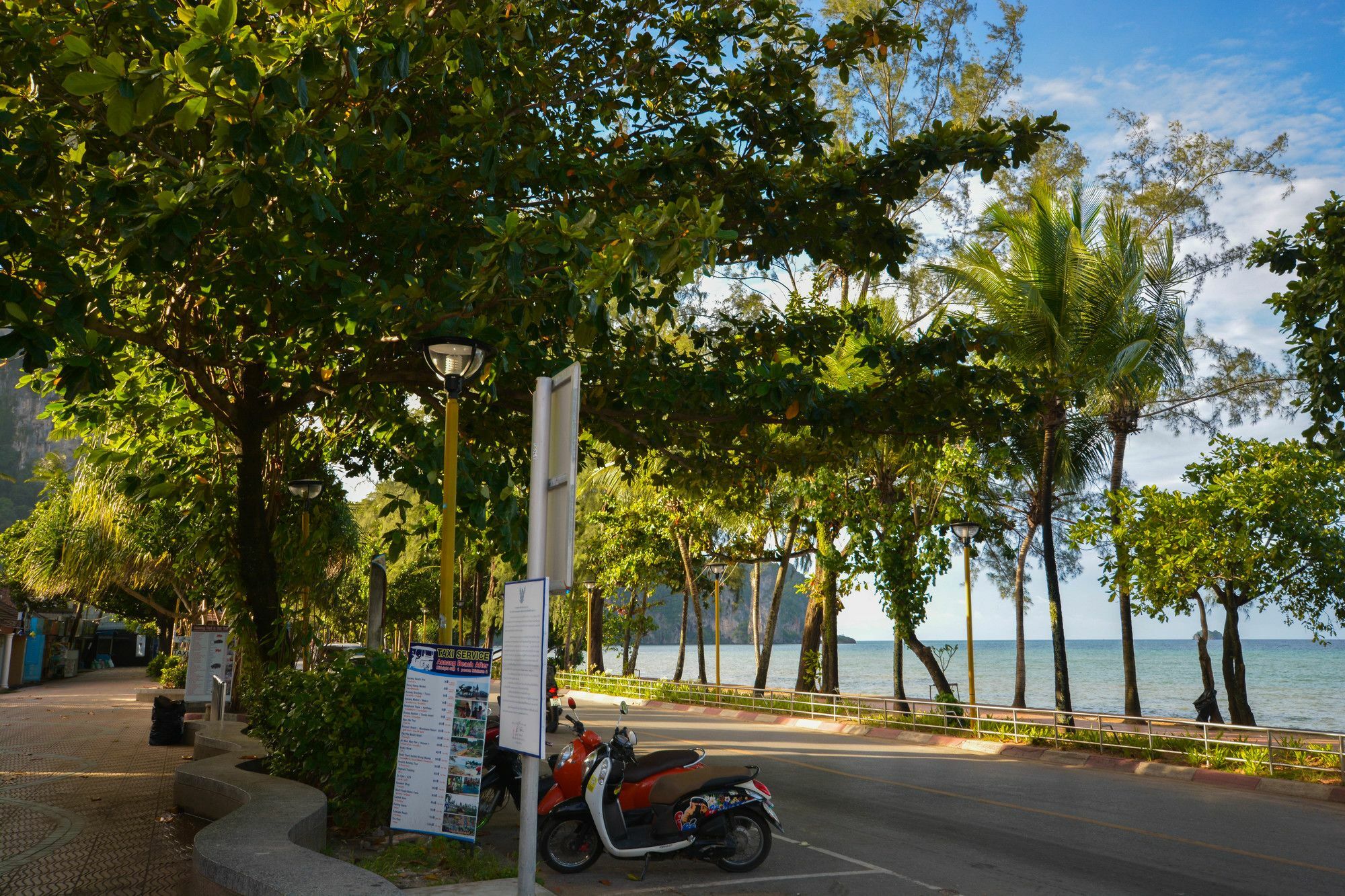 Irest Ao Nang Seafront Hostel Ngoại thất bức ảnh